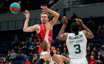 Артём Комолов (фото: М. Сербин, cskabasket.com)