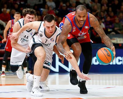 Амат М'Бай (фото: М. Сербин, cskabasket.com)