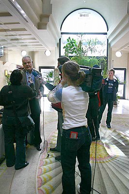 В отеле Душана Ивковича ждали журналисты (фото cskabasket.com)