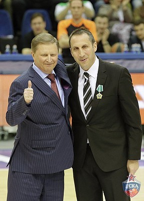 Сергей Иванов и Дэвид Блатт (фото: Т. Макеева, cskabasket.com)