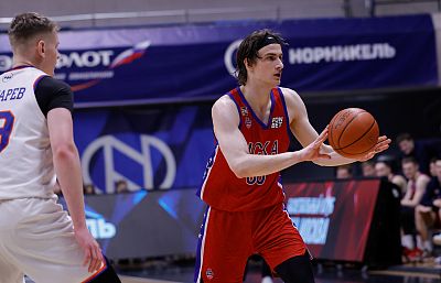  Ростислав Гусев (фото: Т. Макеева, cskabasket.com)