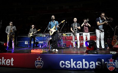 Группа "Браво" (фото: М. Сербин, cskabasket.com)