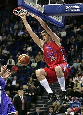 Виктор Хряпа стал самым результативным игроком матча (фото М. Сербин, cskabasket.com)
