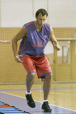 Томас Ван Ден Шпигел (фото cskabasket.com)
