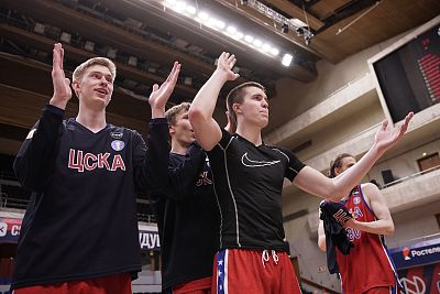 (фото: Т. Макеева, cskabasket.com)