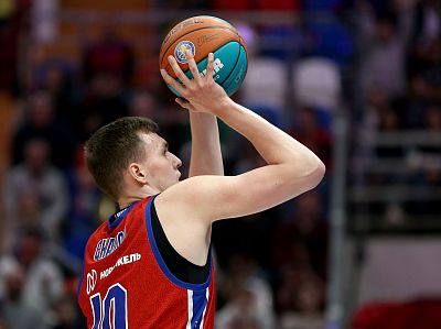 Александр Чадов (фото: М. Сербин, cskabasket.com)