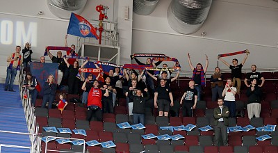 Болельщики ЦСКА (фото: М. Сербин, cskabasket.com)