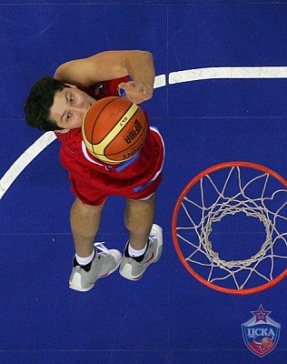 Никита Курбанов (фото Ю. Кузьмин, cskabasket.com)