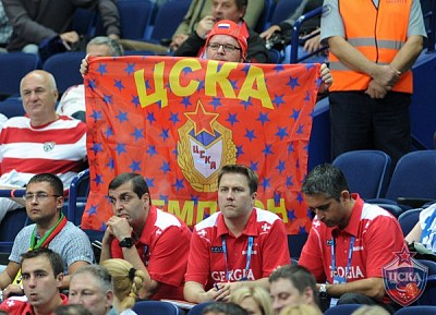 CSKAand Russian National Team fan (photo cskabasket.com)