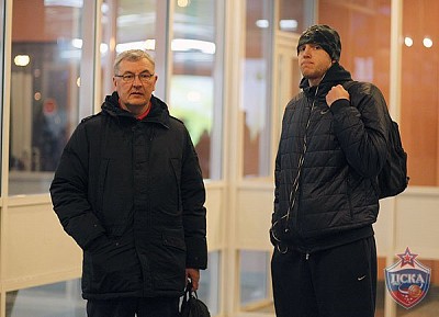 Jonas Kazlauskas and Viktor Khryapa (photo M. Serbin, cskabasket.com)