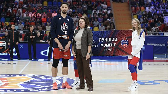  Антон Астапкович - автор лучшего момента месяца в октябре!