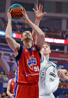 Лука Митрович (фото: Т. Макеева, cskabasket.com)