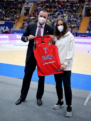 Andrey Vatutin and Darya Kasatkina (photo: M. Serbin, cskabasket.com)