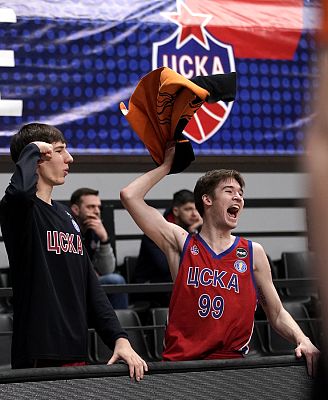 (фото: Т. Макеева, cskabasket.com)