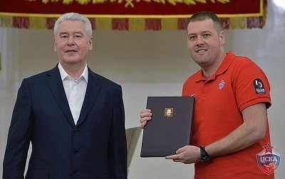 Сергей Собянин и Александар Бата  (фото В. Астапкович/Россия Сегодня)