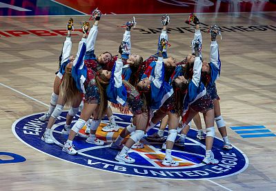 Группа поддержки ЦСКА (фото: М. Сербин, cskabasket.com)