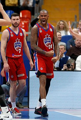 Амат М'Бай (фото: М. Сербин, cskabasket.com)