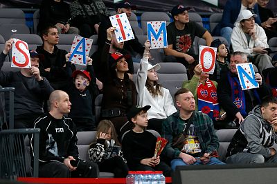 Болельщики ЦСКА (фото: М. Сербин, cskabasket.com)