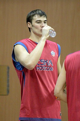 Vladimir Dyachok (photo cskabasket.com)