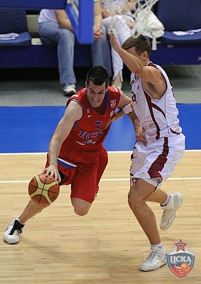Сани Бечирович (фото Ю. Кузьмин, cskabasket.com)