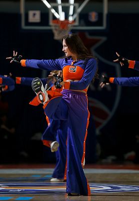 Группа поддержки ЦСКА (фото: М. Сербин, cskabasket.com)
