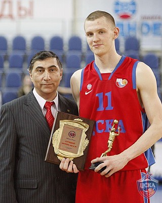 Andrey Loginov named the tournament MVP (photo T. Makeeva, cskabasket.com)