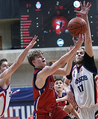(фото: Т. Макеева, cskabasket.com)