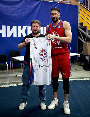 Сергей "Суп" и Никита Курбанов (фото: М. Сербин, cskabasket.com)