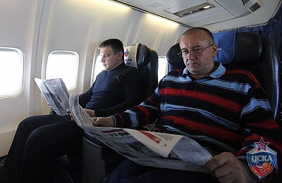 Евгений Пашутин и Юрий Юрков (фото М. Сербин, cskabasket.com)