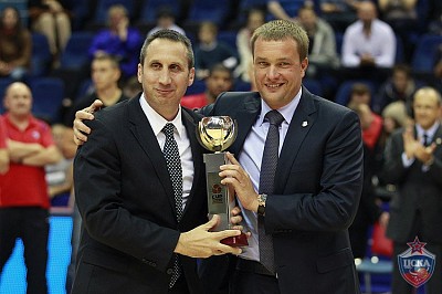 Дэвид Блатт и Андрей Ватутин (фото: М. Сербин, cskabasket.com)