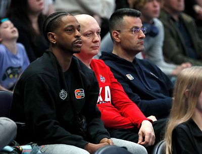 Каспер Уэйр, Николай Цынкевич и Андреас Пистиолис (фото: М. Сербин, cskabasket.com)