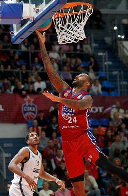 Амат М'Бай (фото: М. Сербин, cskabasket.com)