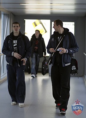 Sergey Bykov and Ramunas Siskauskas (photo M. Serbin, cskabasket.com)