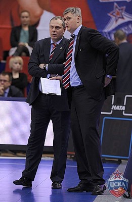 Dmitriy Shakulin and Andrey Maltsev (photo Y. Kuzmin, cskabasket.com)