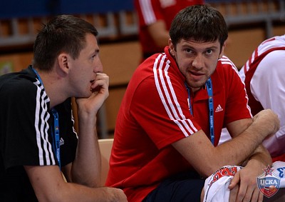 Виталий Фридзон и Евгений Воронов (фото: cskabasket.com)