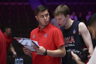 (фото: Т. Макеева, cskabasket.com)