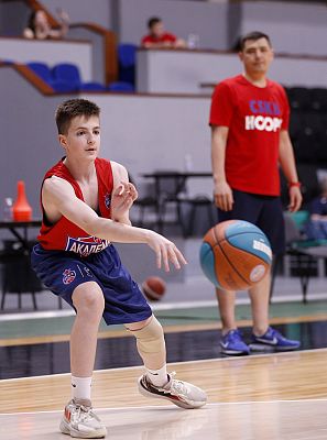 (фото: М. Сербин, cskabasket.com)