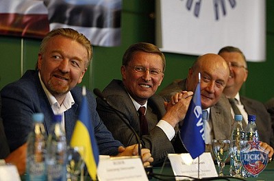 Vasiliy Titov, Sergey Ivanov and Sergey Chernov (photo M. Serbin, cskabasket.com)