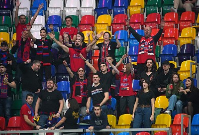 Болельщик ЦСКА (фото: Т. Макеева, cskabasket.com)