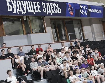 (фото: Т. Макеева, cskabasket.com)