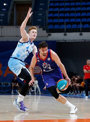 Антон Астапкович (фото: М. Сербин, cskabasket.com)