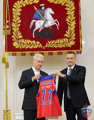 Сергей Собянин и Андрей Ватутин (фото К. Иванов/sovsport.ru)