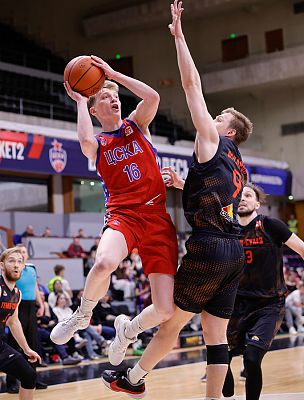 (фото: Т. Макеева, cskabasket.com)