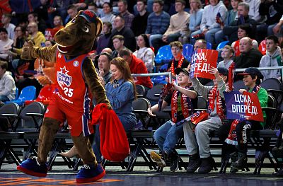 Болельщики ЦСКА (фото: Т. Макеева, cskabasket.com)