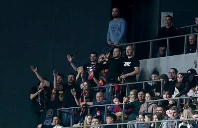 Болельщики ЦСКА (фото: М. Сербин, cskabasket.com)