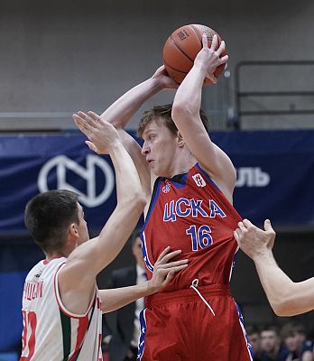 (фото: Т. Макеева, cskabasket.com)