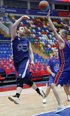 (фото: cskabasket.com)