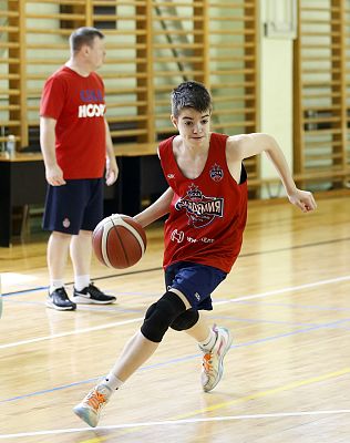 (фото: М. Сербин, cskabasket.com)