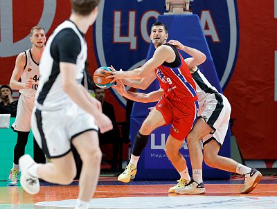 Лука Митрович (фото: Т. Макеева, cskabasket.com)