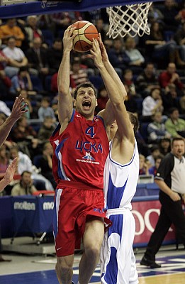 Theodoros Papaloukas became the game best scorer (photo M. Serbin)